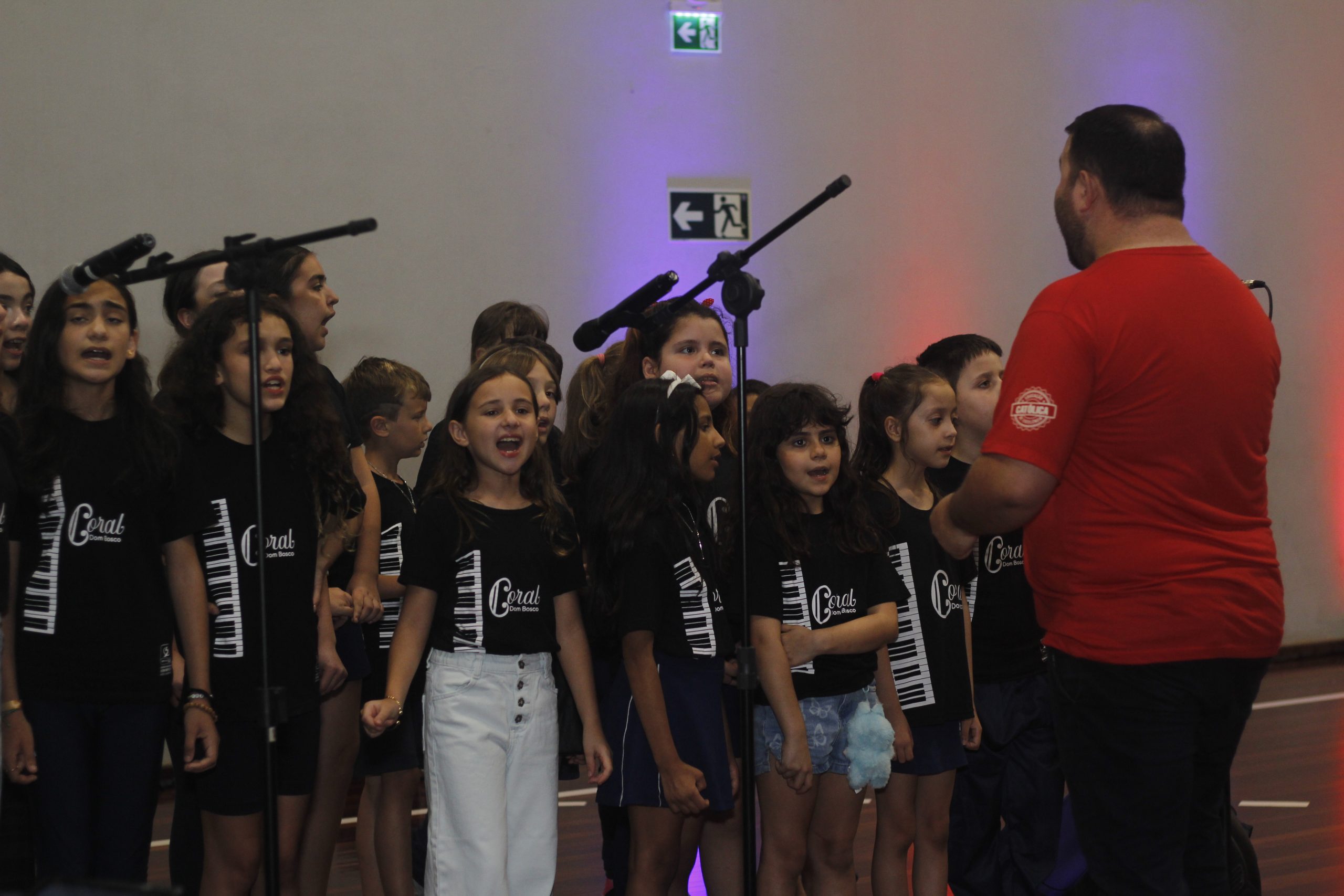 Apresentações de Natal (1ª Noite)