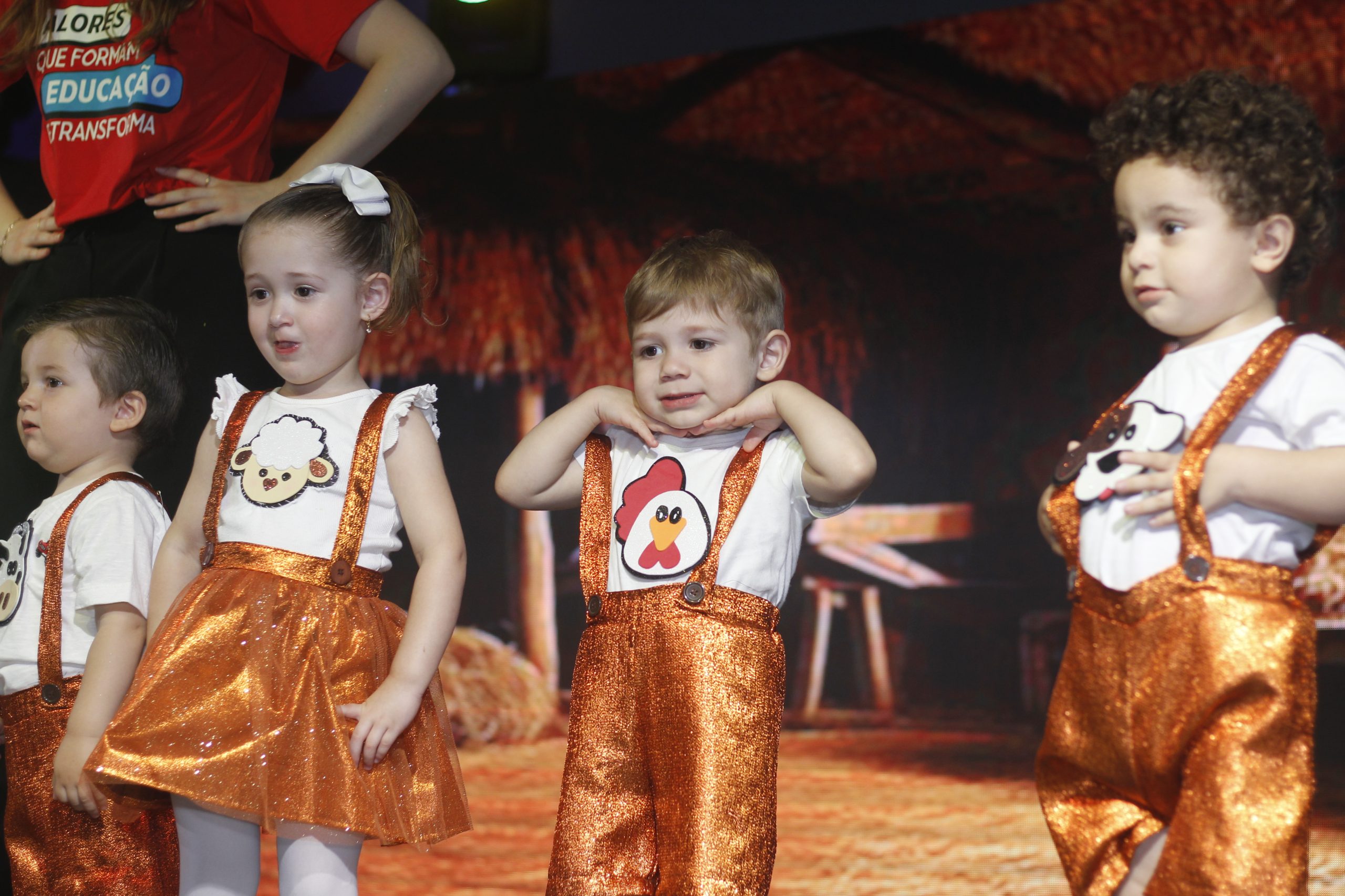 Apresentações de Natal (1ª Noite)