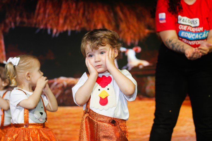 Apresentações de Natal (1ª Noite)