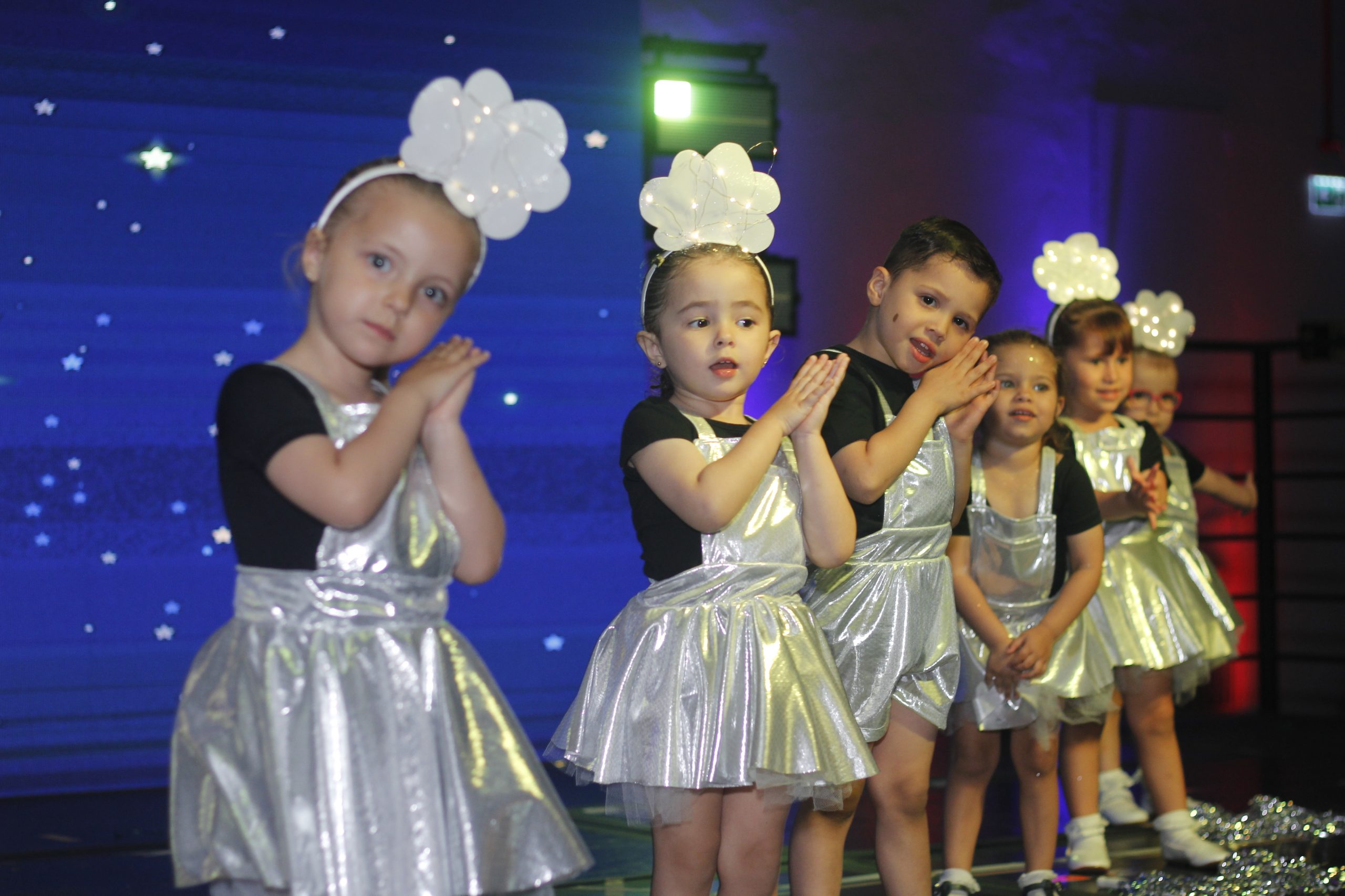 Apresentações de Natal (1ª Noite)