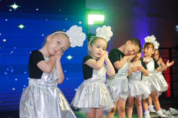 Apresentações de Natal (1ª Noite)