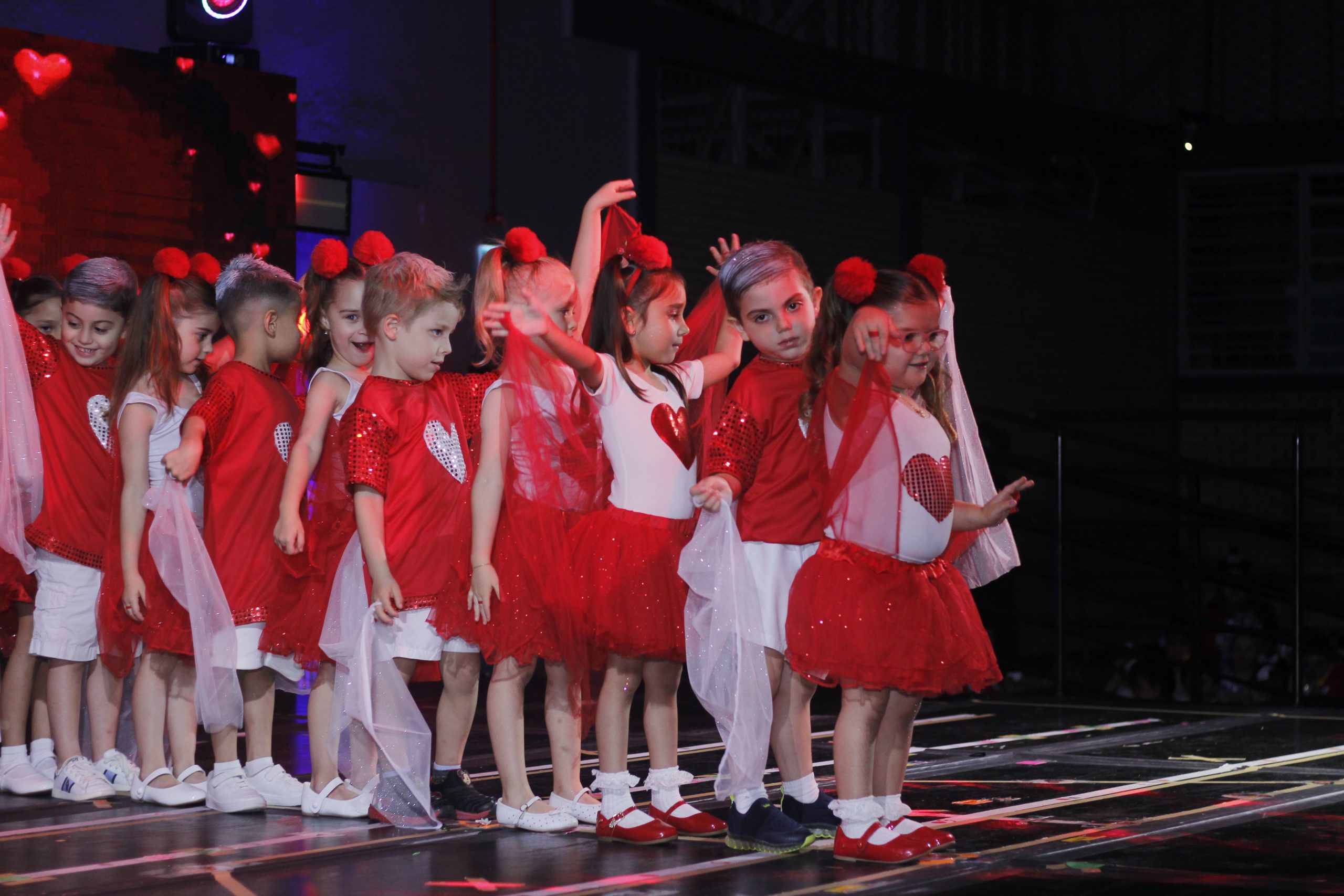 Apresentações de Natal (1ª Noite)