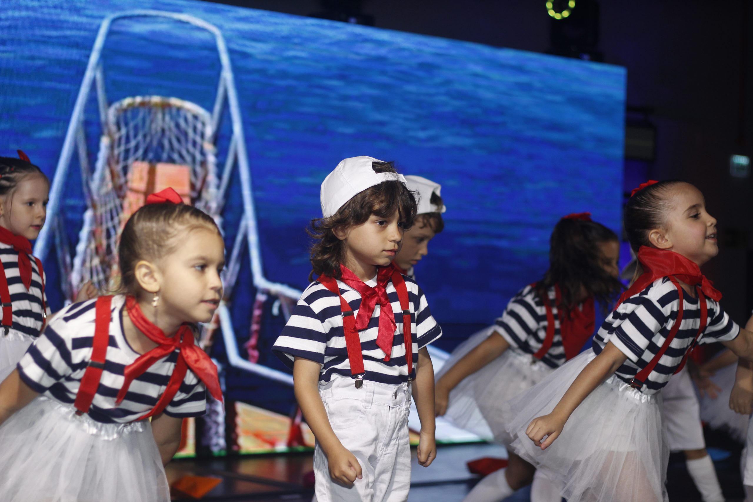 Apresentações de Natal (1ª Noite)