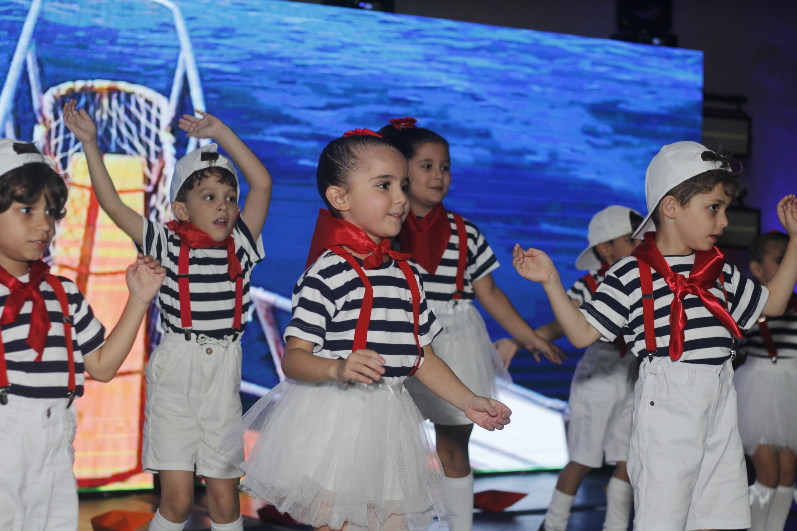 Apresentações de Natal (1ª Noite)