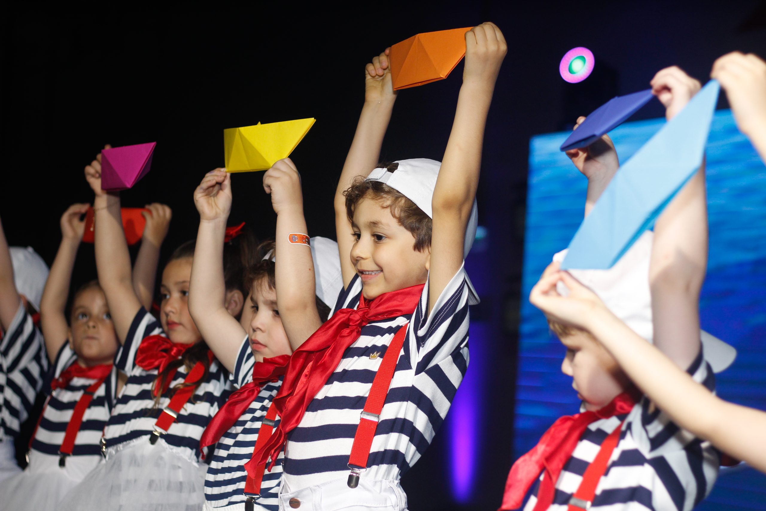 Apresentações de Natal (1ª Noite)