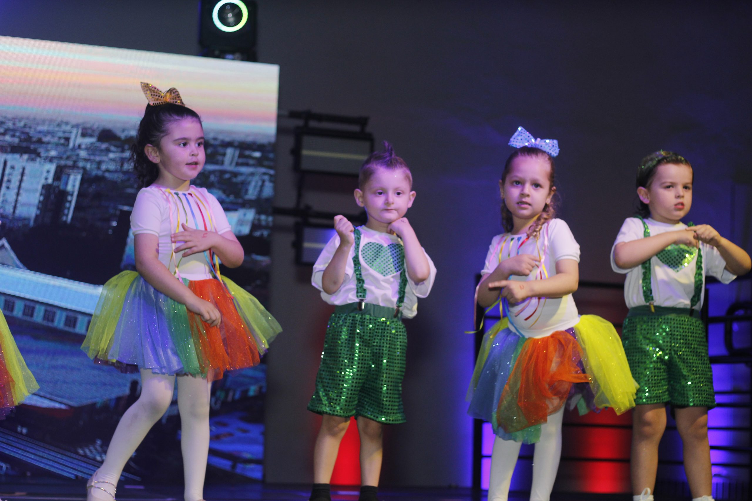 Apresentações de Natal (1ª Noite)