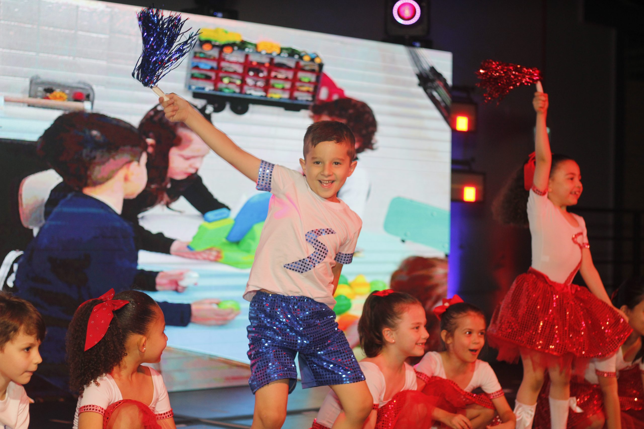 Apresentações de Natal (1ª Noite)