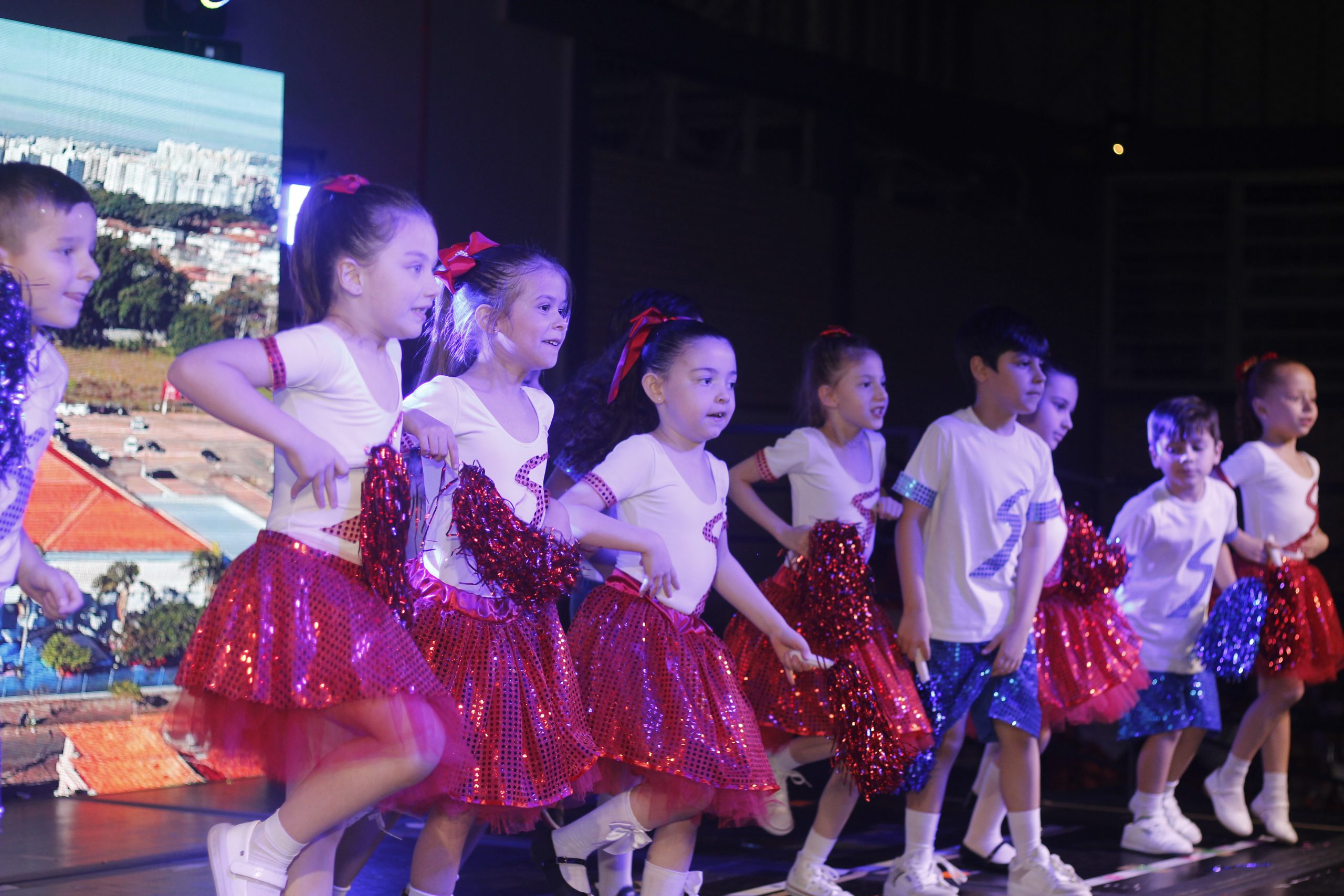 Apresentações de Natal (1ª Noite)