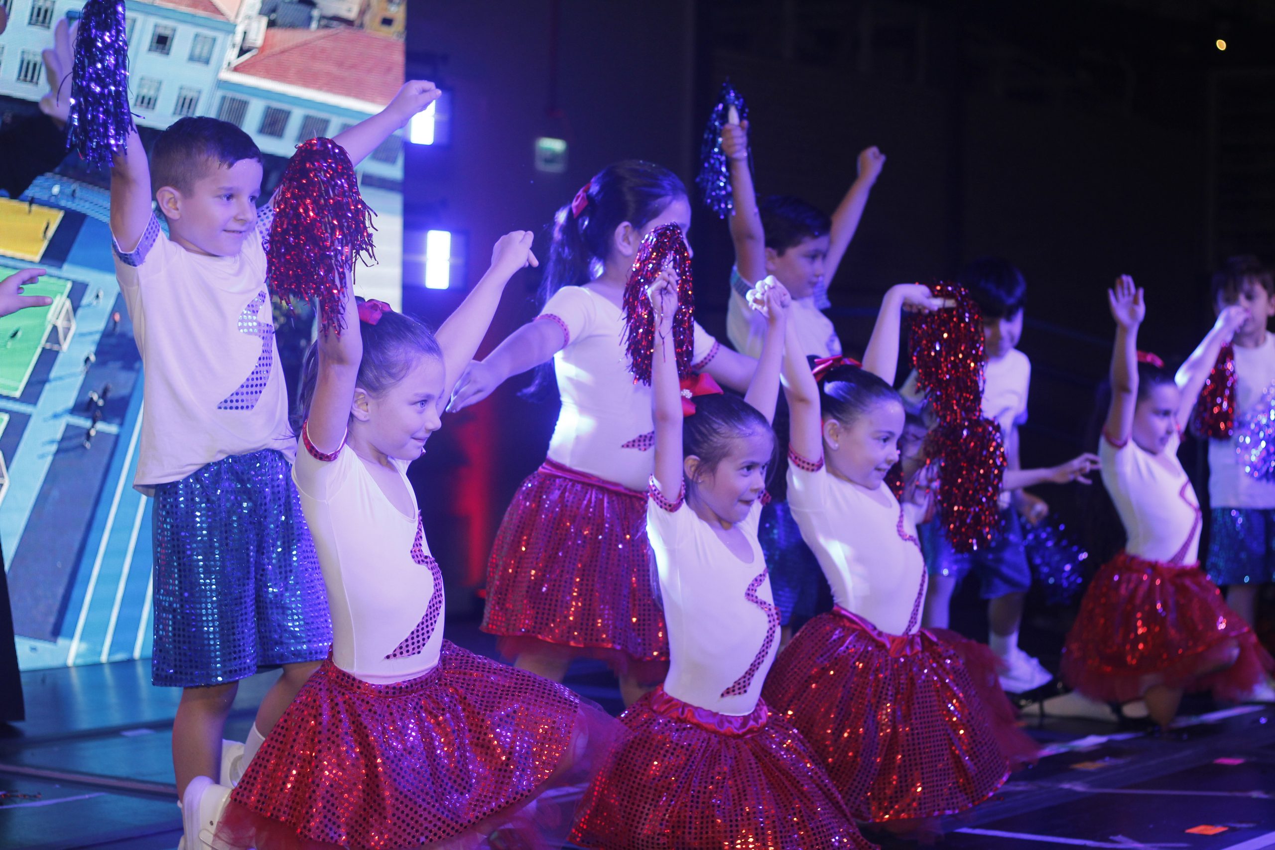 Apresentações de Natal (1ª Noite)