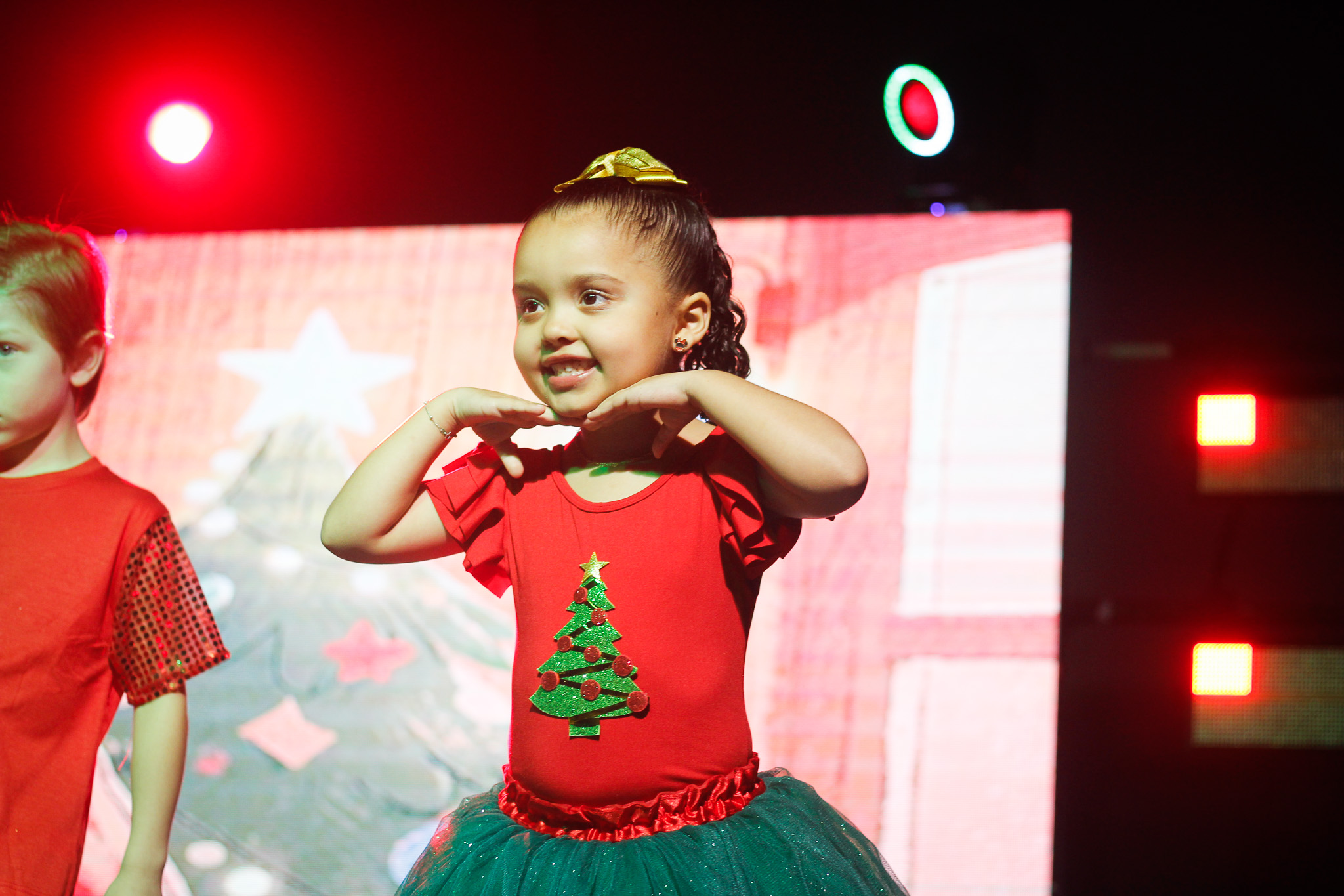 Apresentações de Natal (1ª Noite)