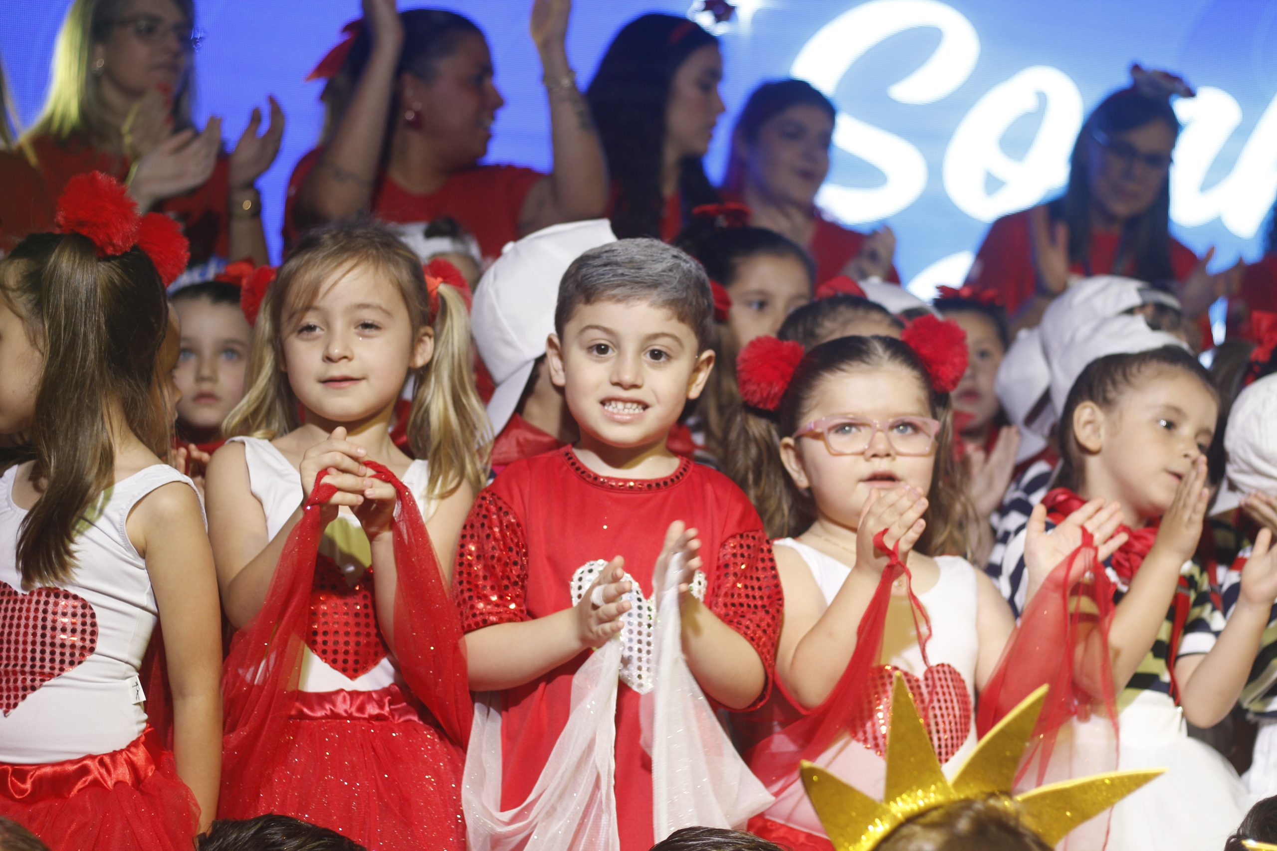 Apresentações de Natal (1ª Noite)