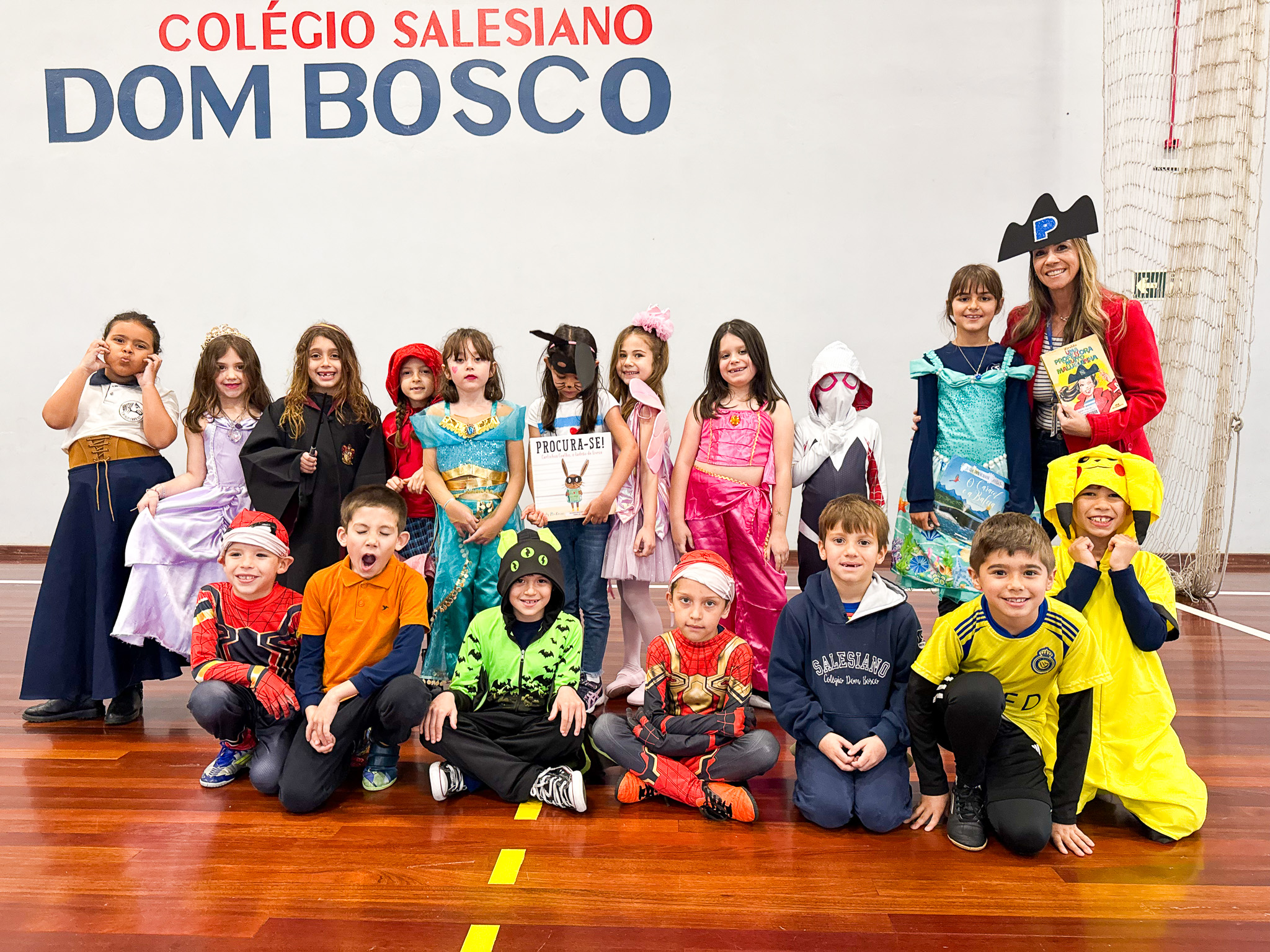 Festa Cultural e Literária 2025: Desfile de Cosplays Literários