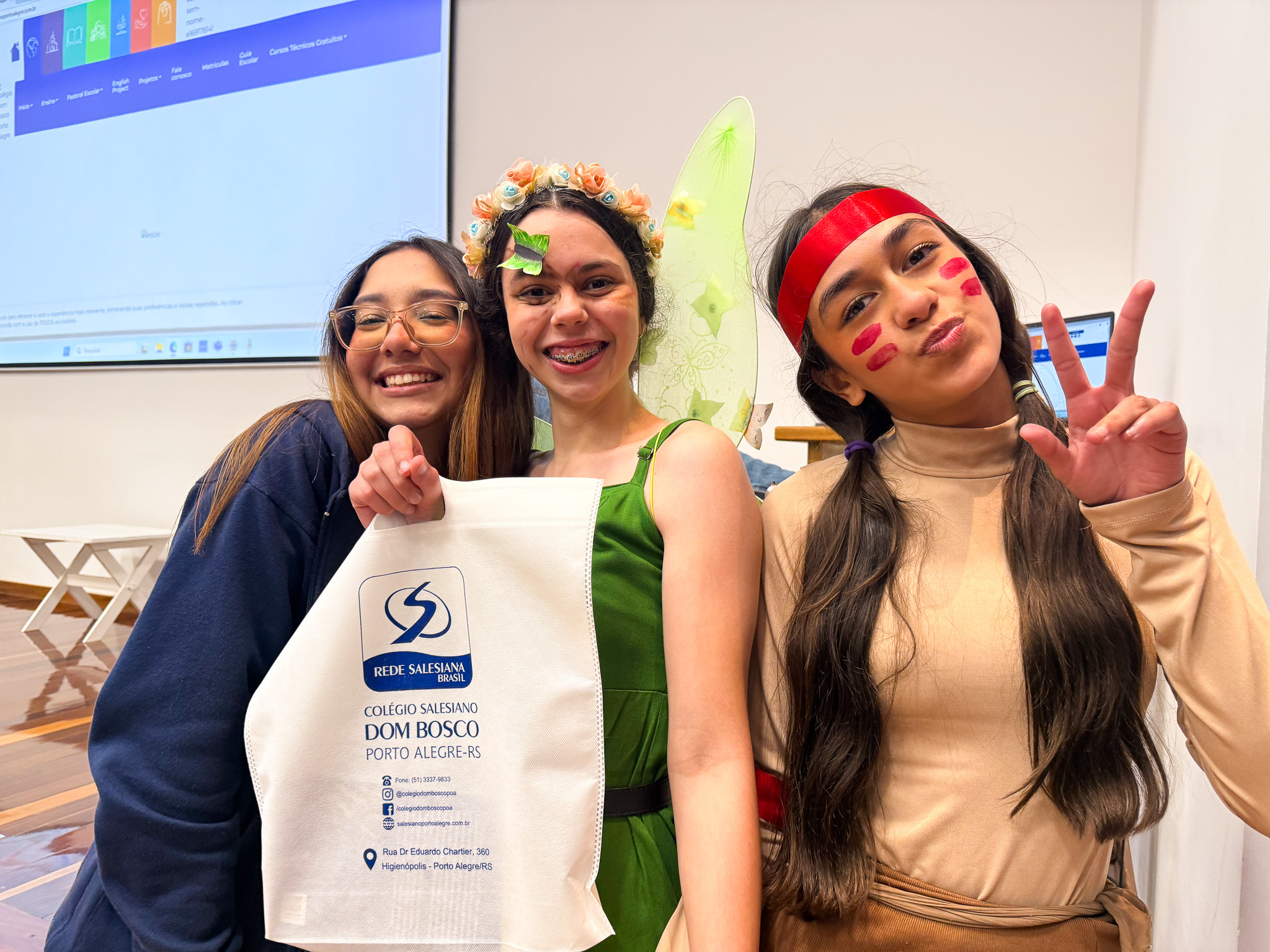 Festa Cultural e Literária 2025: Desfile de Cosplays Literários