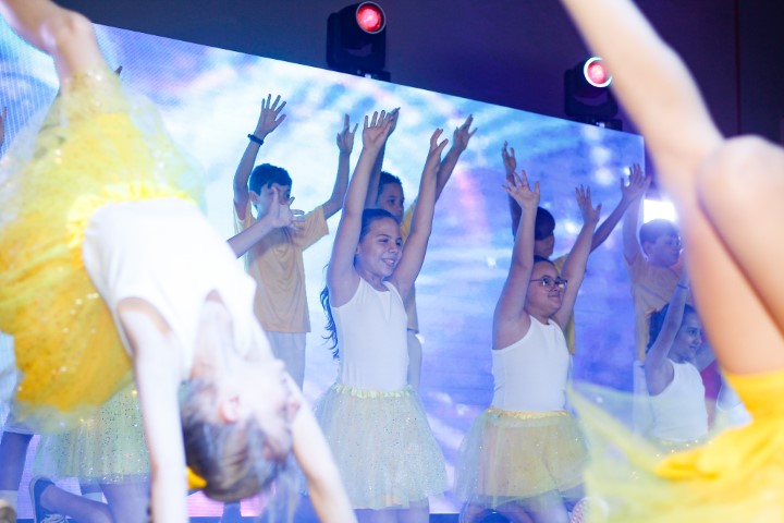 Apresentações de Natal (3ª Noite)