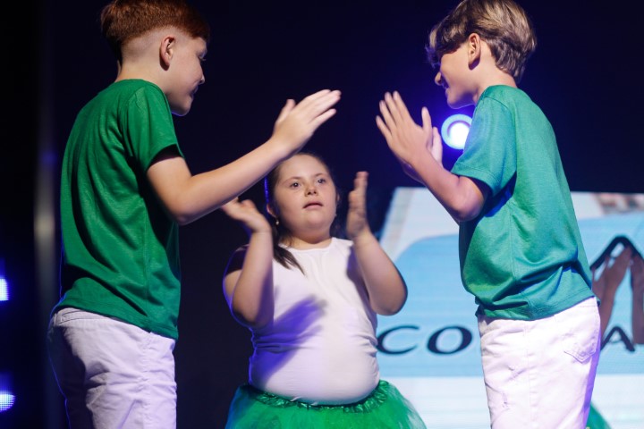 Apresentações de Natal (3ª Noite)