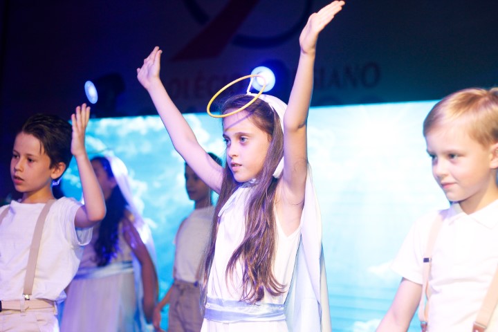 Apresentações de Natal (4ª Noite)