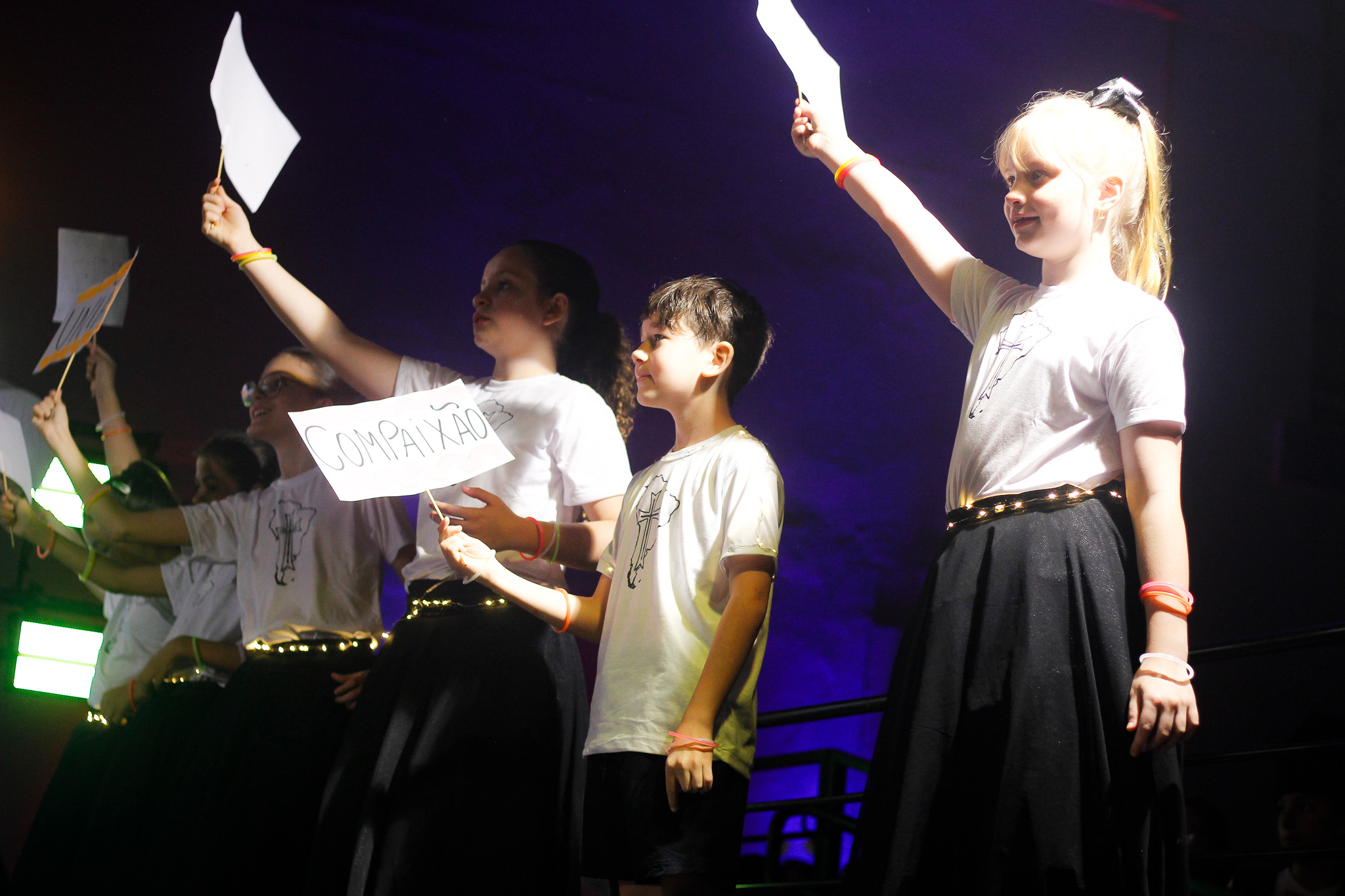 Apresentações de Natal (4ª Noite)