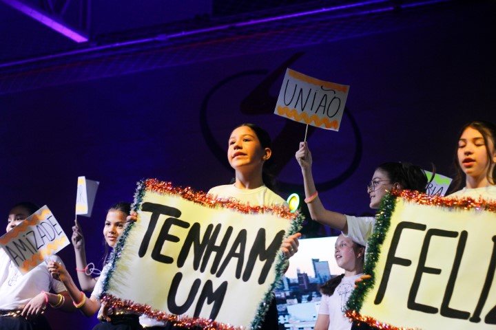 Apresentações de Natal (4ª Noite)