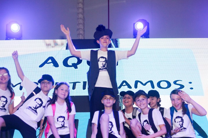 Apresentações de Natal (4ª Noite)