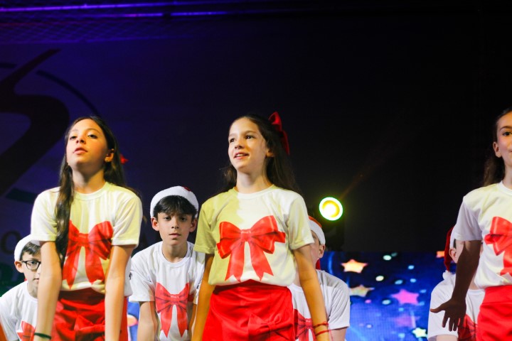 Apresentações de Natal (4ª Noite)