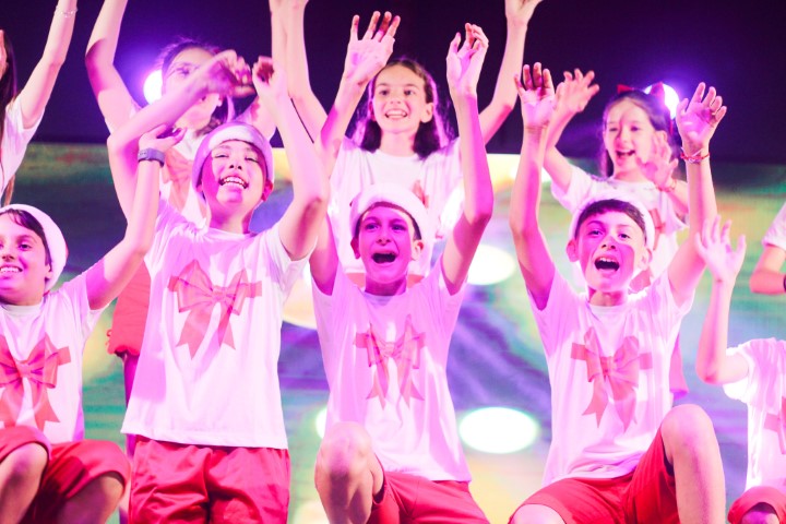 Apresentações de Natal (4ª Noite)