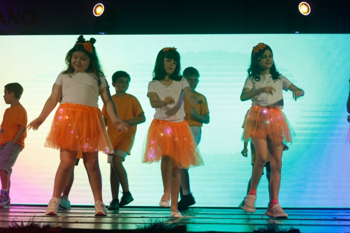 Apresentações de Natal (2ª Noite)